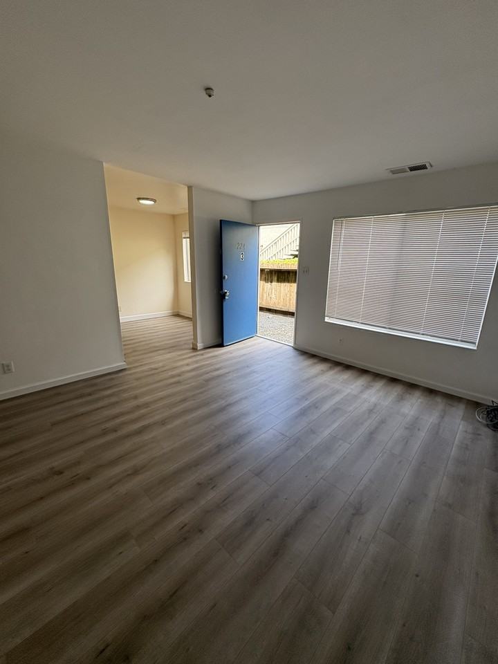 224 Arlen Dr #3 - Photo 2 of 9