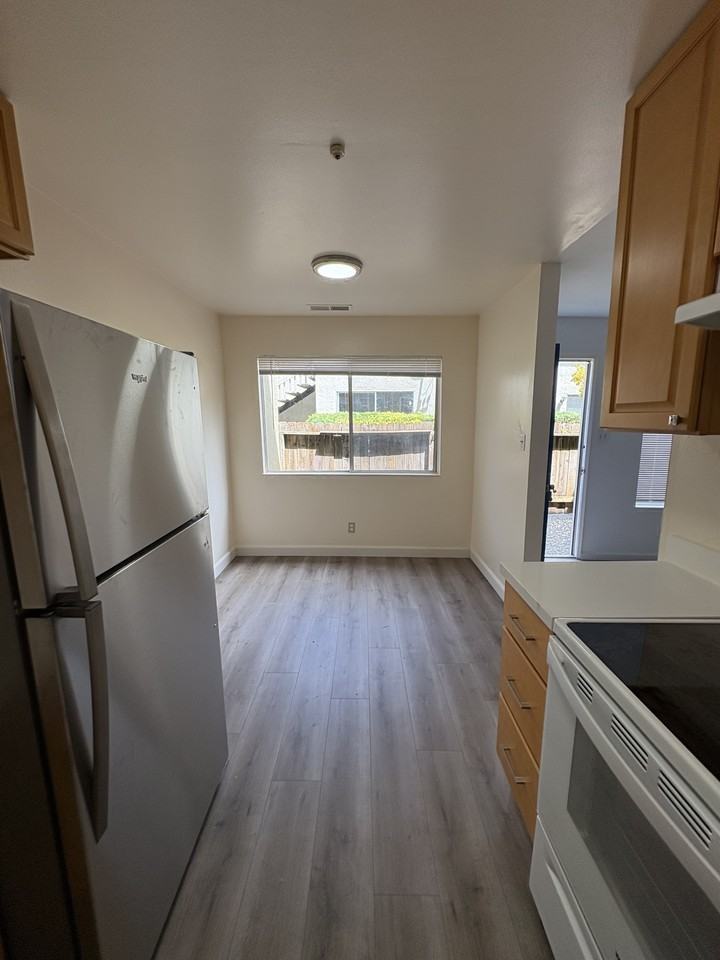 224 Arlen Dr #3 - Photo 4 of 9