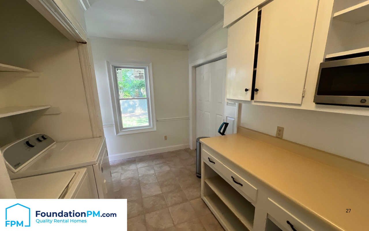 260 Patterson St #1 - Photo 5 of 23