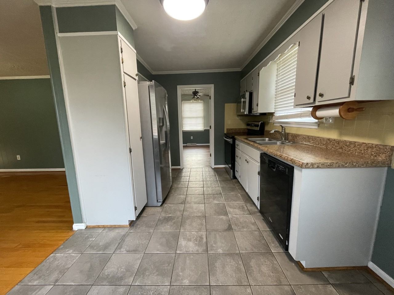 270 Londonberry Road #1 - Photo 7 of 17