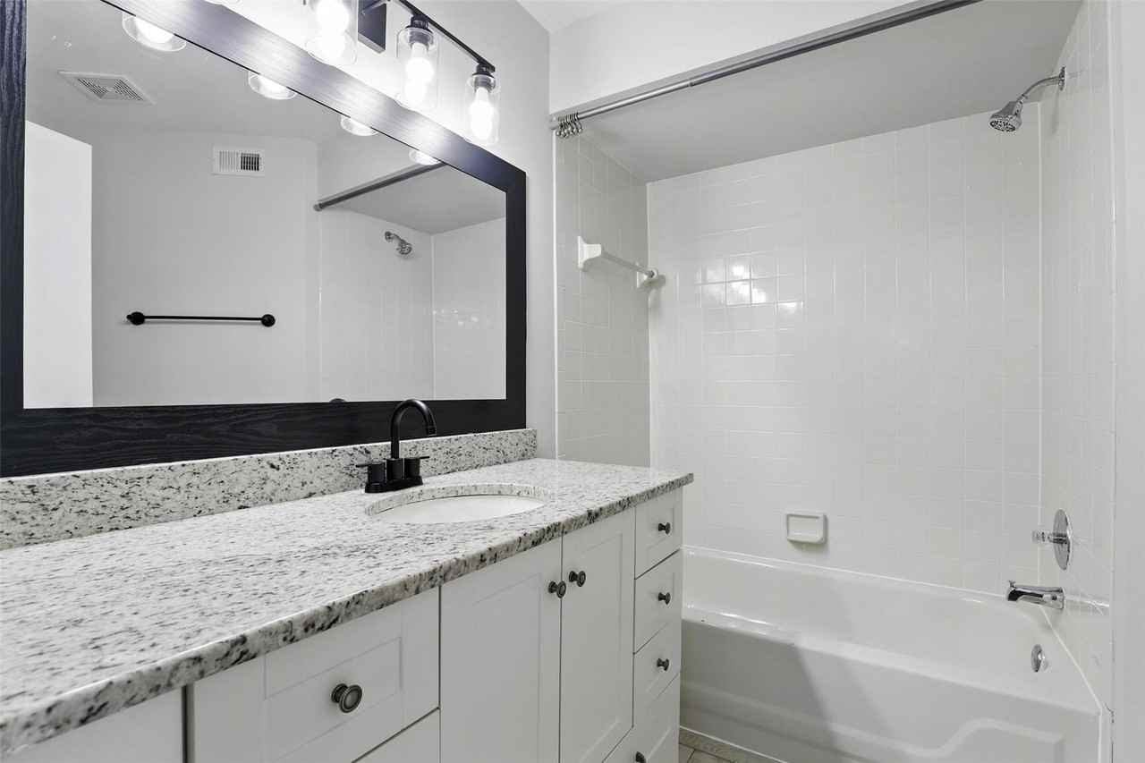 3966 Atrium Dr #1 - Photo 6 of 19