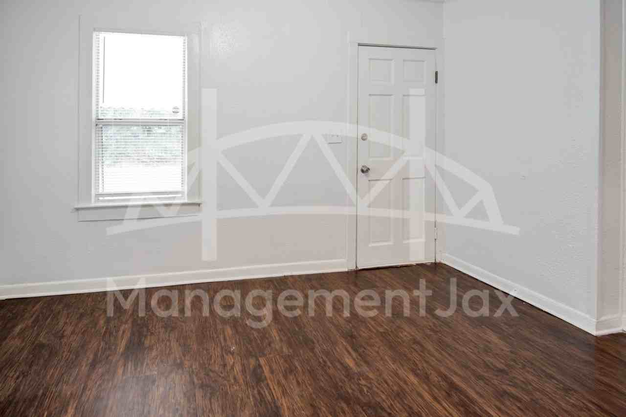 1671 West 35th Street #1 - Photo 2 of 17