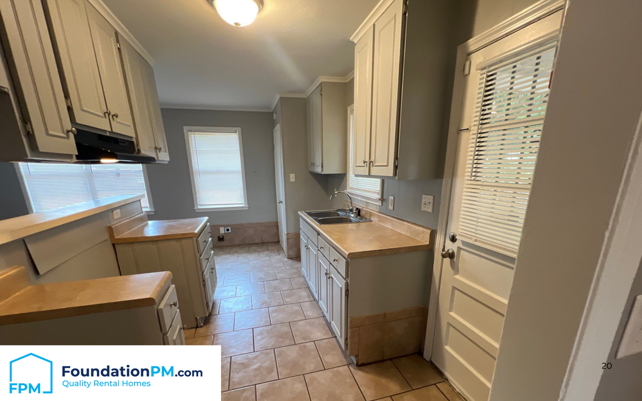 5116 Ginger Circle #1 - Photo 3 of 16