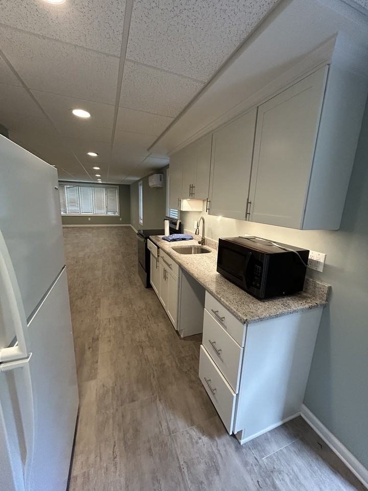 4904 Mountain Laurel Drive #B - Photo 3 of 6