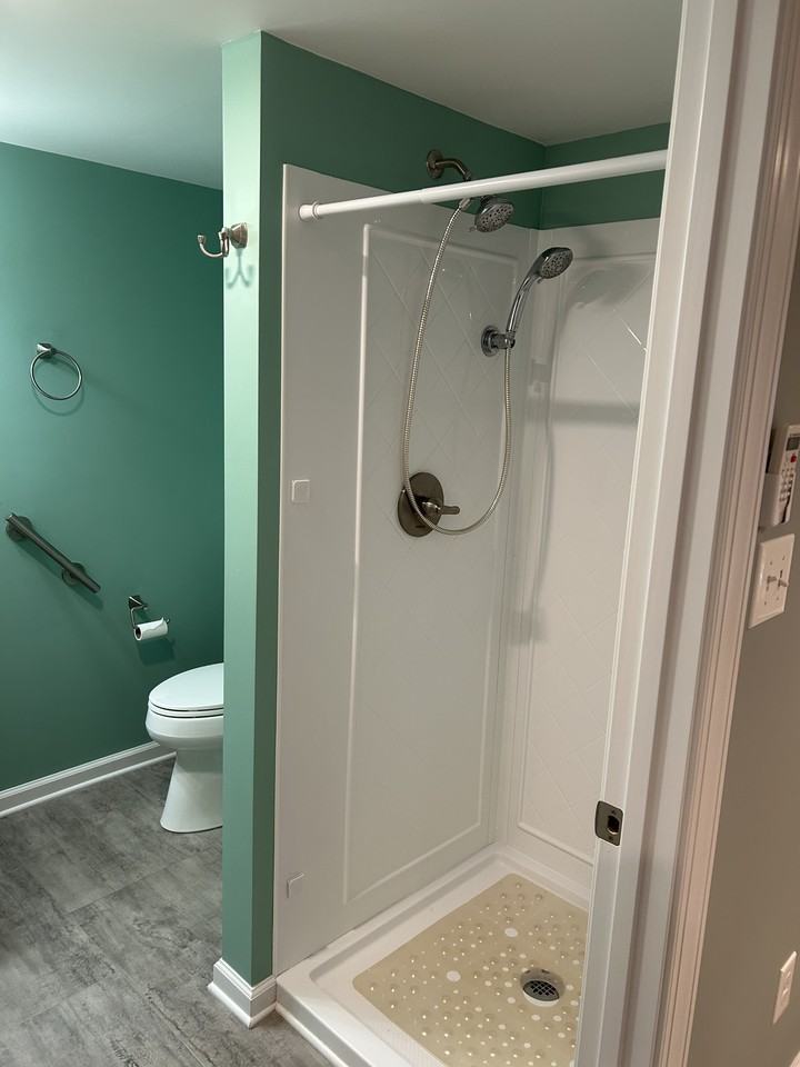 4904 Mountain Laurel Drive #B - Photo 6 of 6