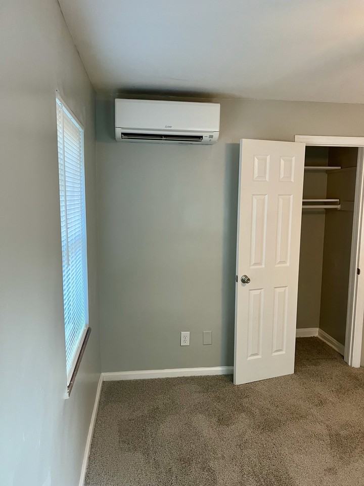 102 Glenridge Place #B - Photo 7 of 22