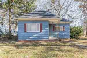 featured image of 112 Brady Lane #1