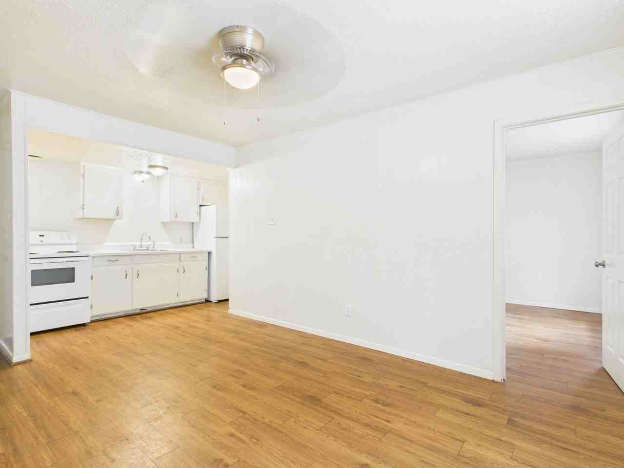 308 Ehlinger Drive #C - Photo 5 of 16