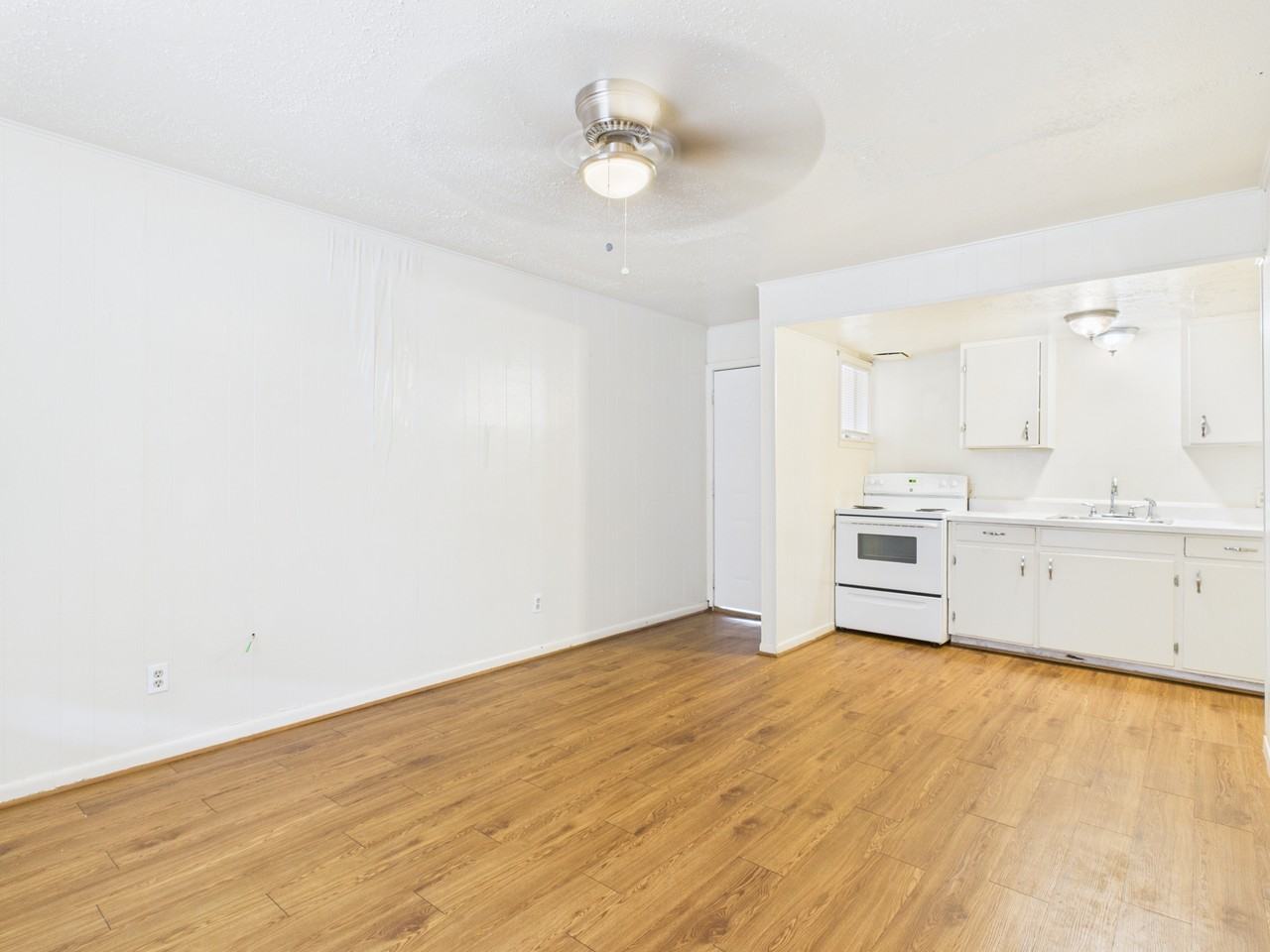 308 Ehlinger Drive #C - Photo 6 of 16