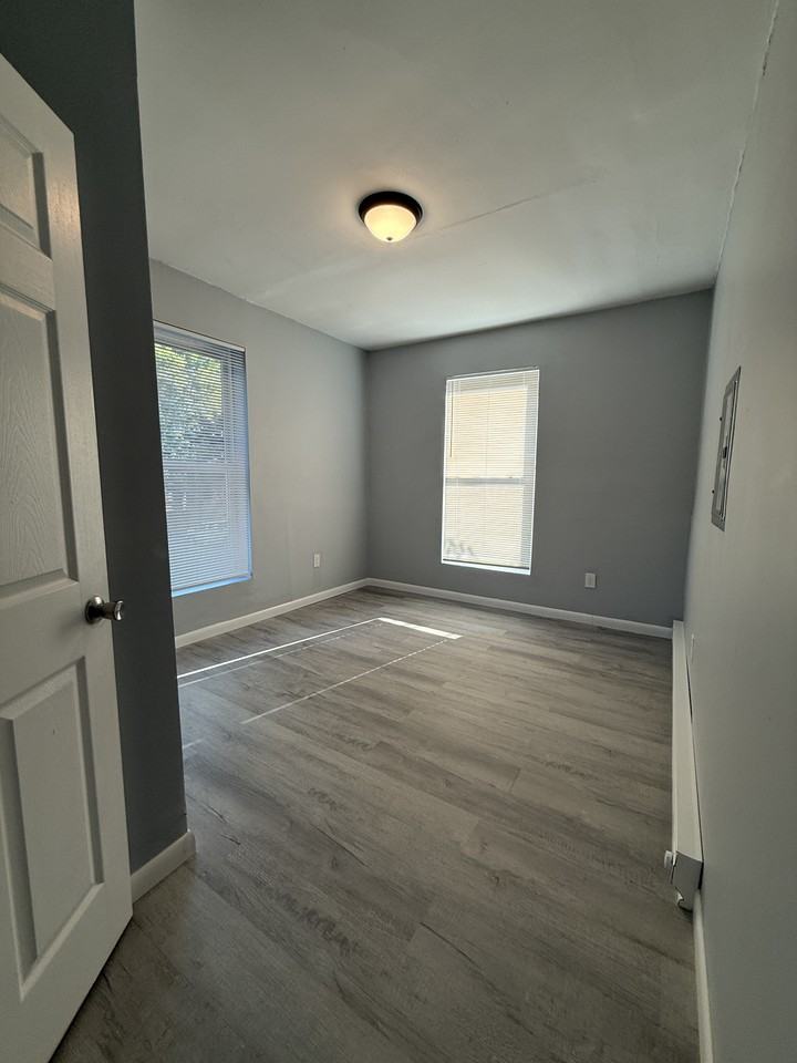 231 58 Bierce Avenue/231 S Torrence Street - 62 #62 - Photo 5 of 14