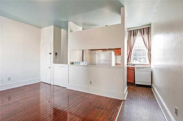 1026 Dumaine Street #3A - Photo 2 of 10