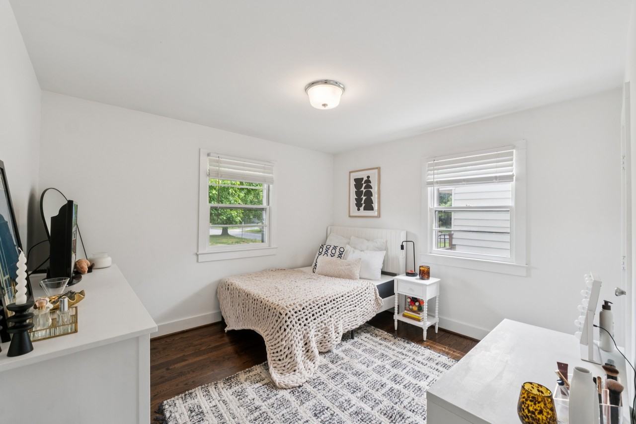 4705 Norwich Rd #1 - Photo 5 of 9