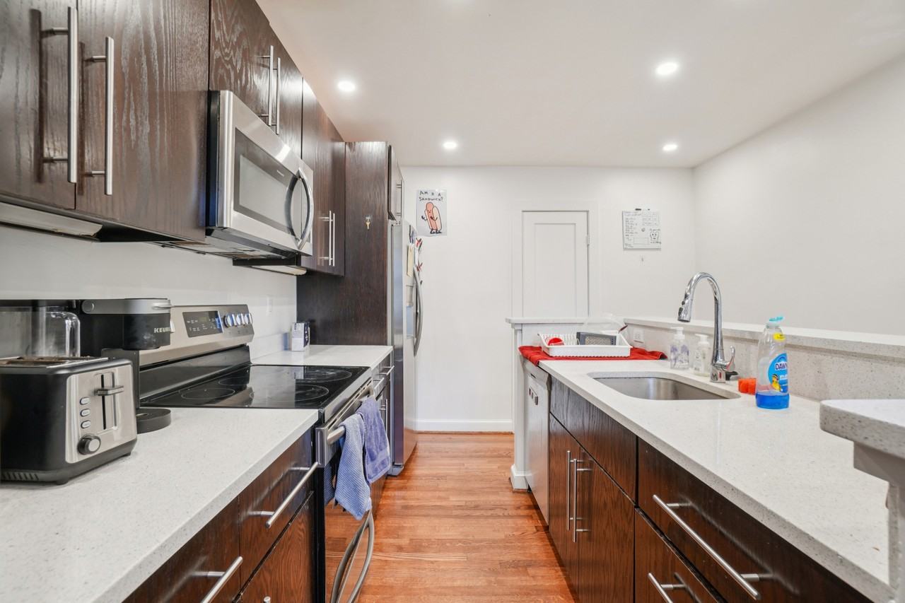 8305 48th Avenue #1 - Photo 3 of 8