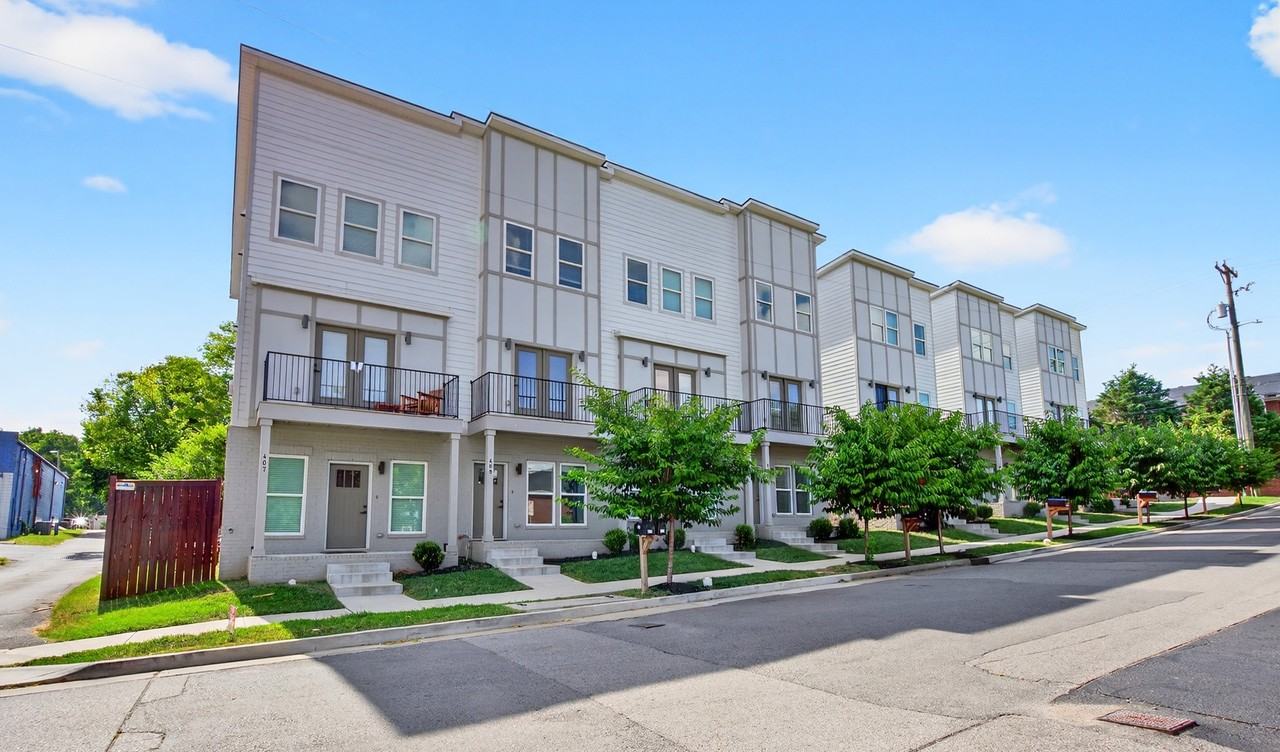 409 Lellyett Street #409 - Photo 3 of 50