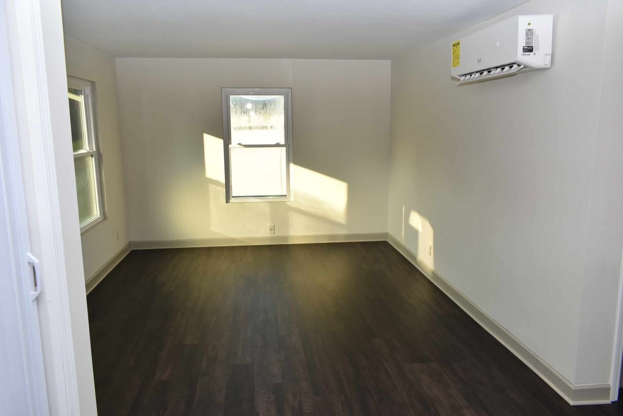 1177 Evelyn Dr #1 - Photo 2 of 45