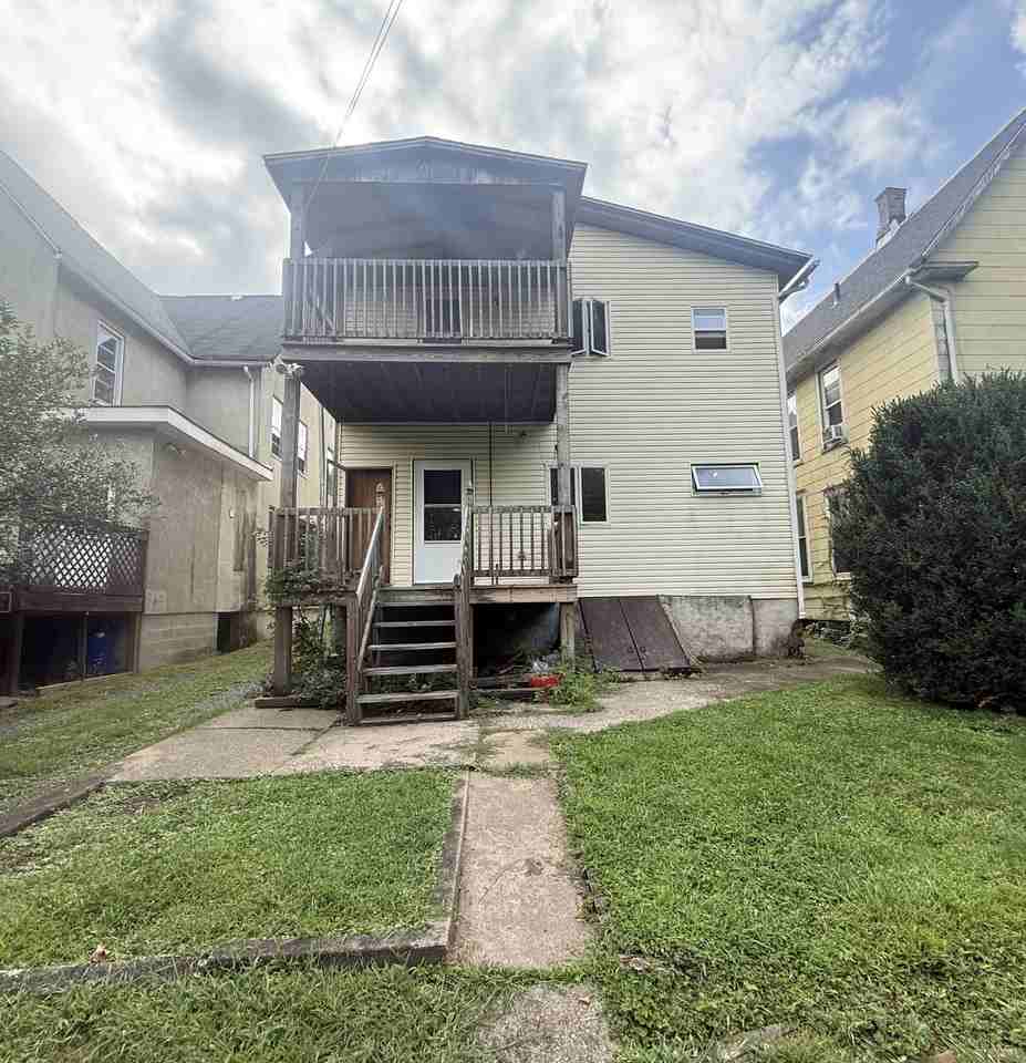 1349 Capouse Ave 1st Fl #1stFL - Photo 7 of 7