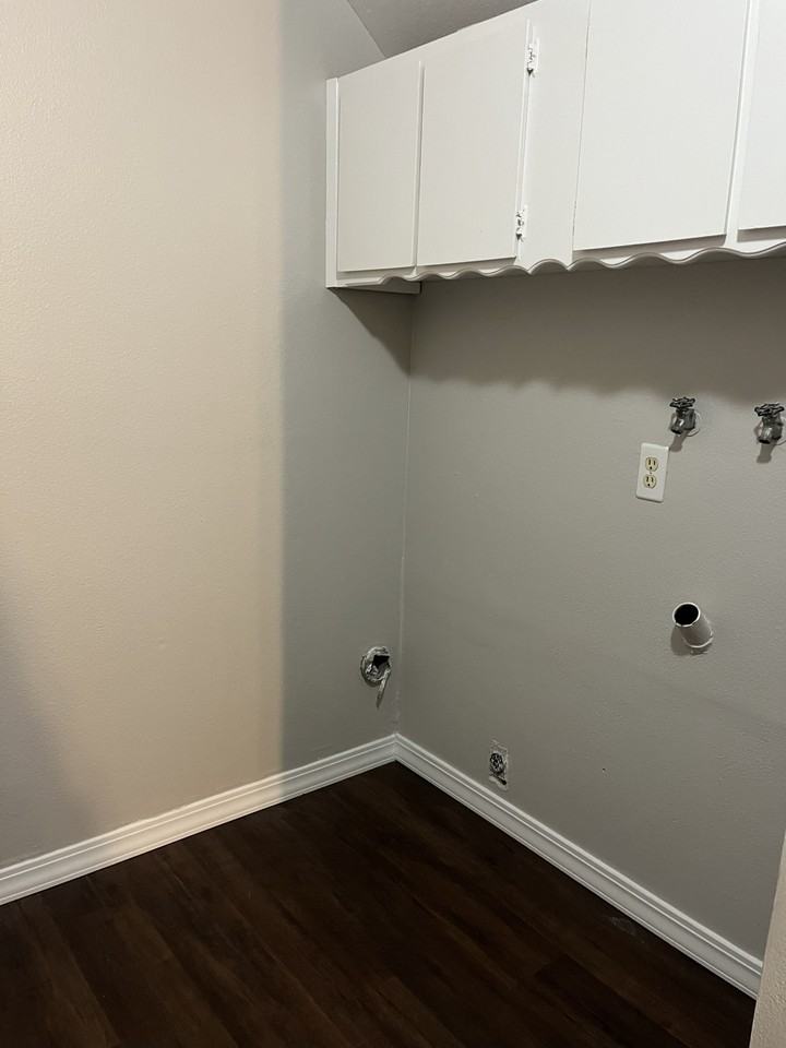 701 W Pennsylvania St #701 - Photo 6 of 14