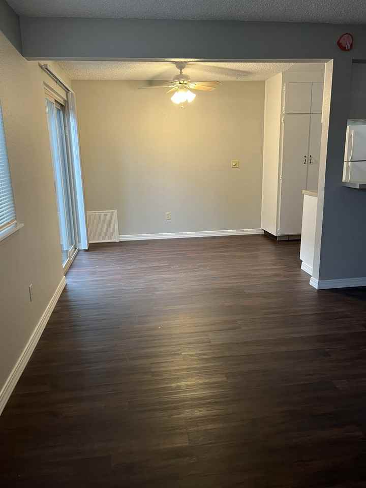 701 W Pennsylvania St #701 - Photo 7 of 14