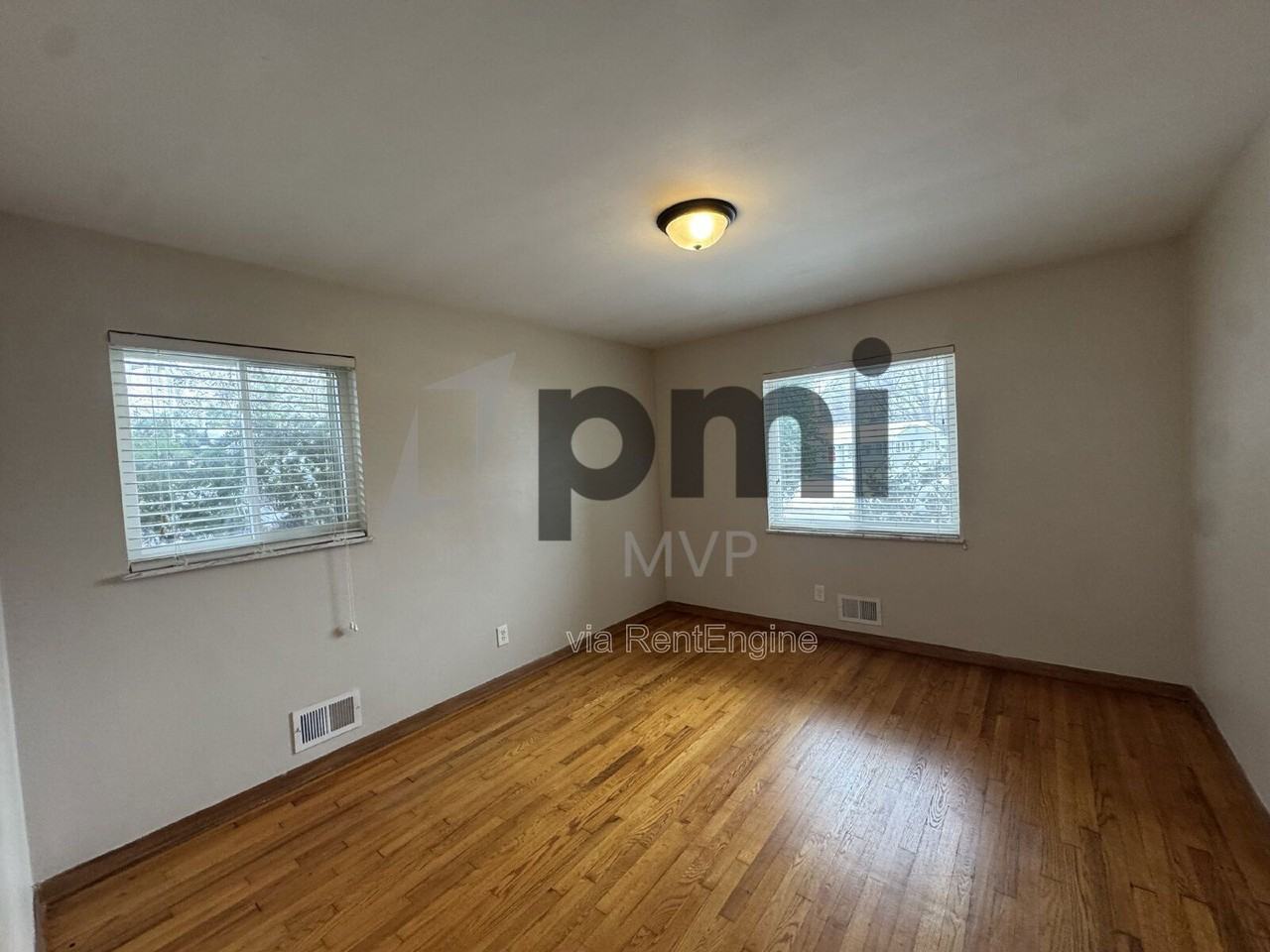 312 Highfield Dr - Photo 7 of 21