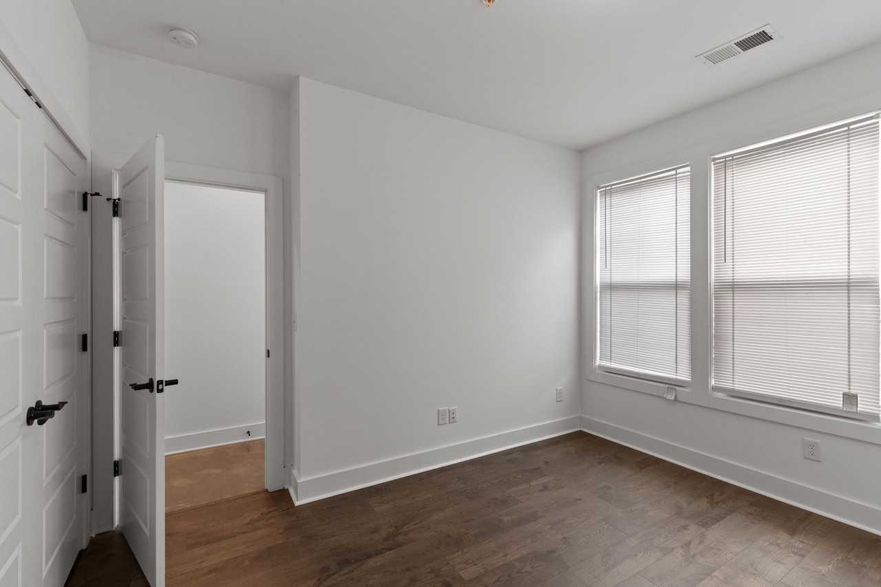 1040 Maynor Avenue #1 - Photo 6 of 40