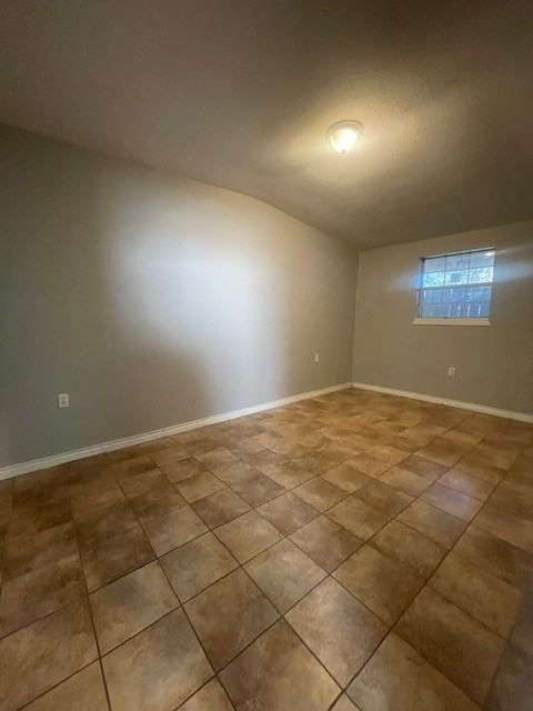 814 1/2 Cameron Ave #1 - Photo 4 of 8