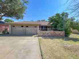 4424 76th Street - Photo 1 of 1