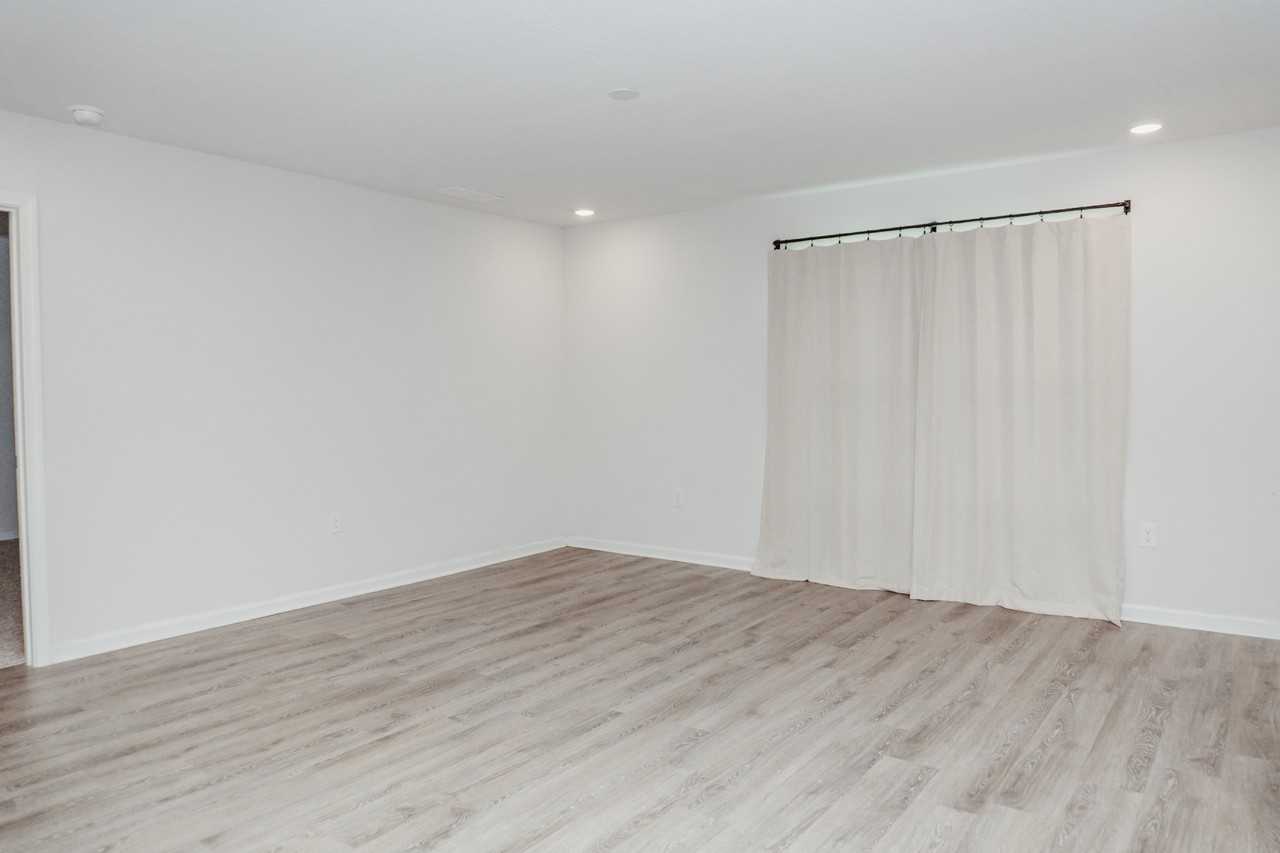 2801 Patriots Rdg Drive #121 - Photo 4 of 23