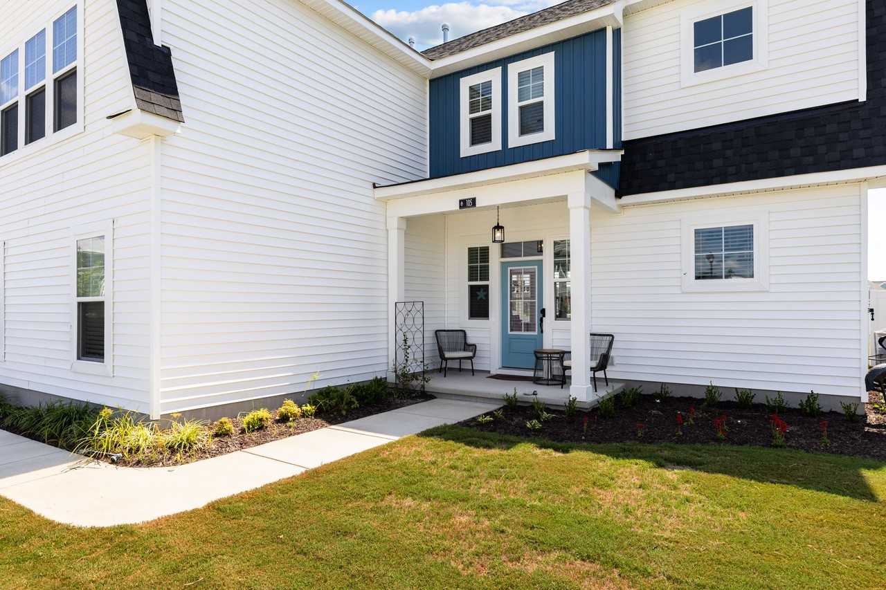 105 Farmridge Way #1 - Photo 5 of 42