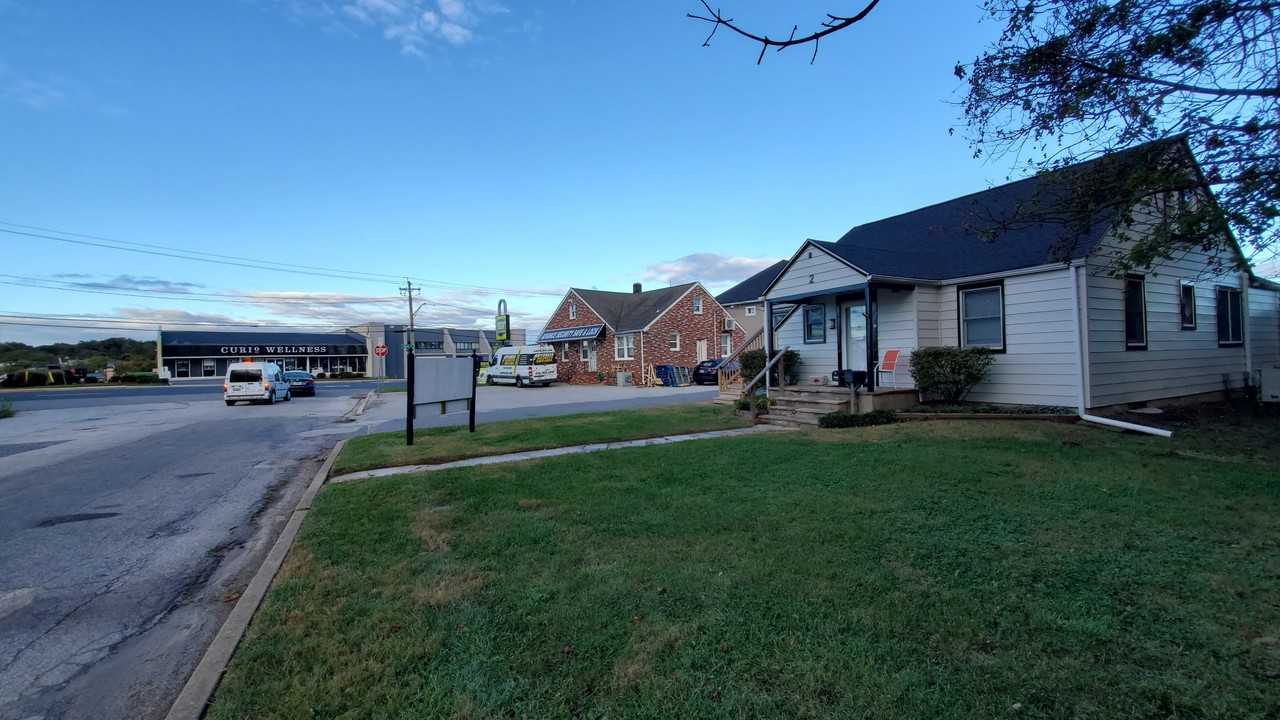 2 Oakway Rd 2nd Fl #2ndFL - Photo 4 of 19