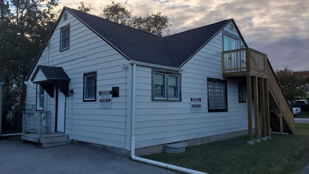 2 Oakway Rd 2nd Fl #2ndFL - Photo 6 of 19