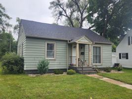 featured image of 728 Concord Ave #1