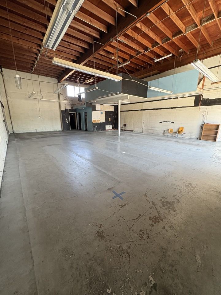 1075 Sebastopol Rd #1 - Photo 3 of 10