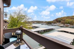 featured image of 5940 Baydy Peak Rd #936