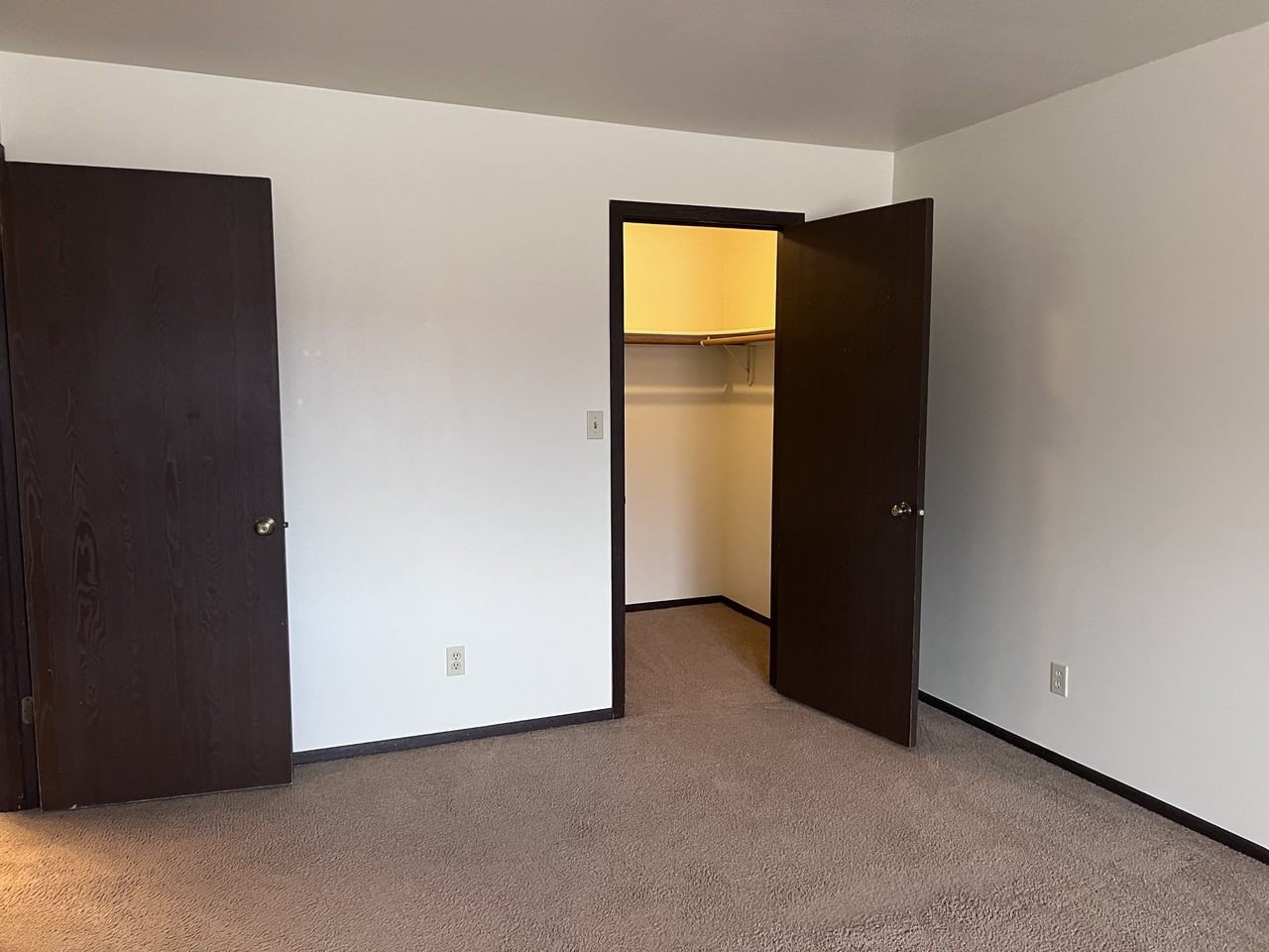 5826 Margery Dr #5826-202 - Photo 3 of 6