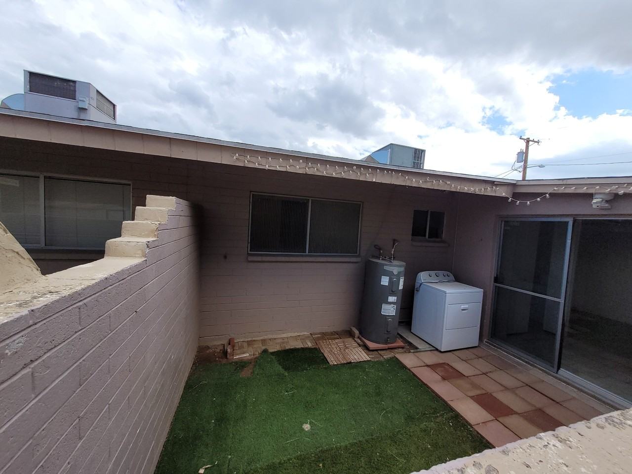 3139 East Glenrosa Avenue #2 - Photo 3 of 20