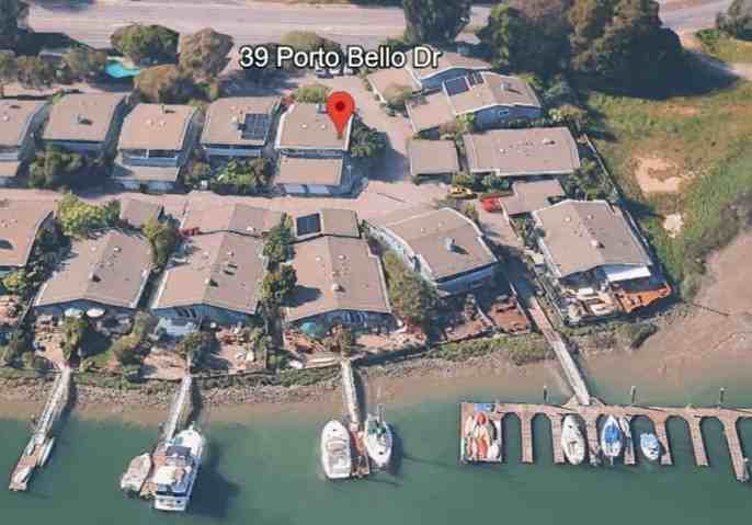 39 Porto Bello Dr #1 - Photo 3 of 34