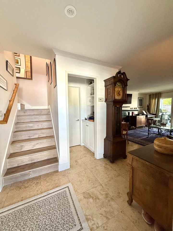 39 Porto Bello Dr #1 - Photo 4 of 34