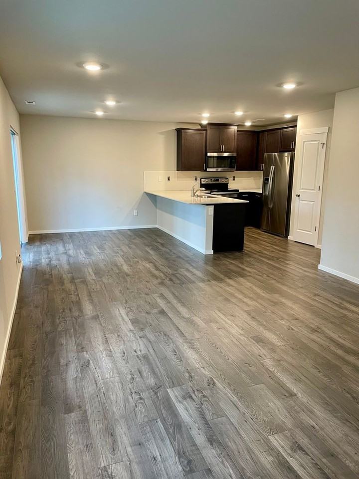 1600 Marian Dr - Photo 6 of 24