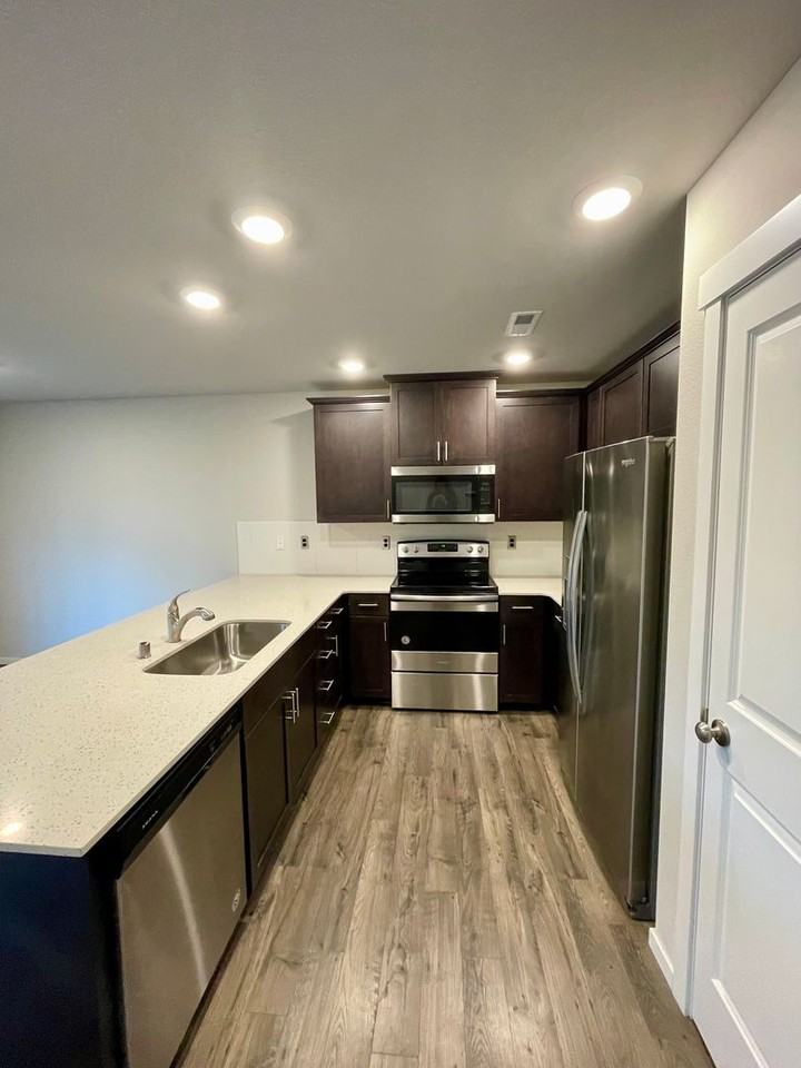 1600 Marian Dr - Photo 7 of 24