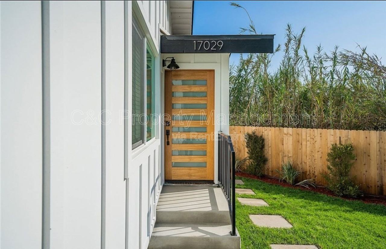 17029 Janison Drive - Photo 2 of 12