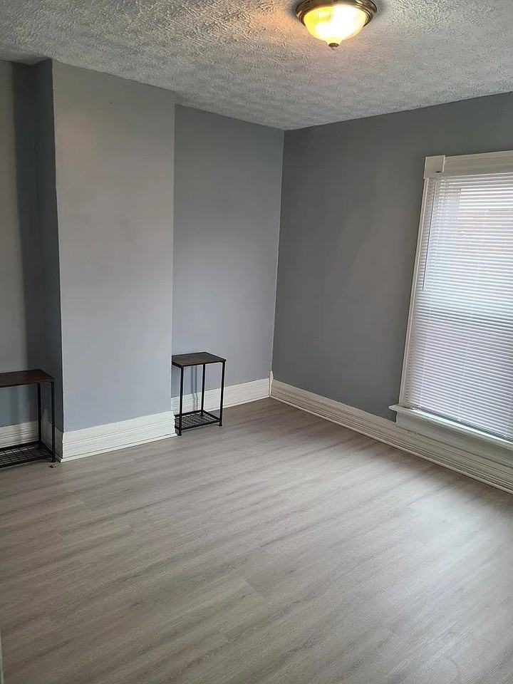 169 E Duncan St #1 - Photo 2 of 7