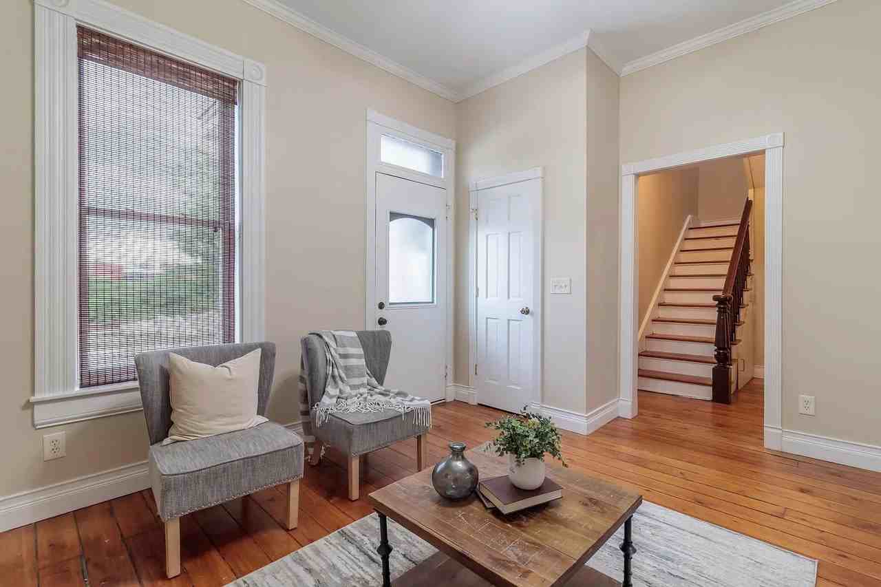 117 East Livingston Avenue #117 - Photo 7 of 13