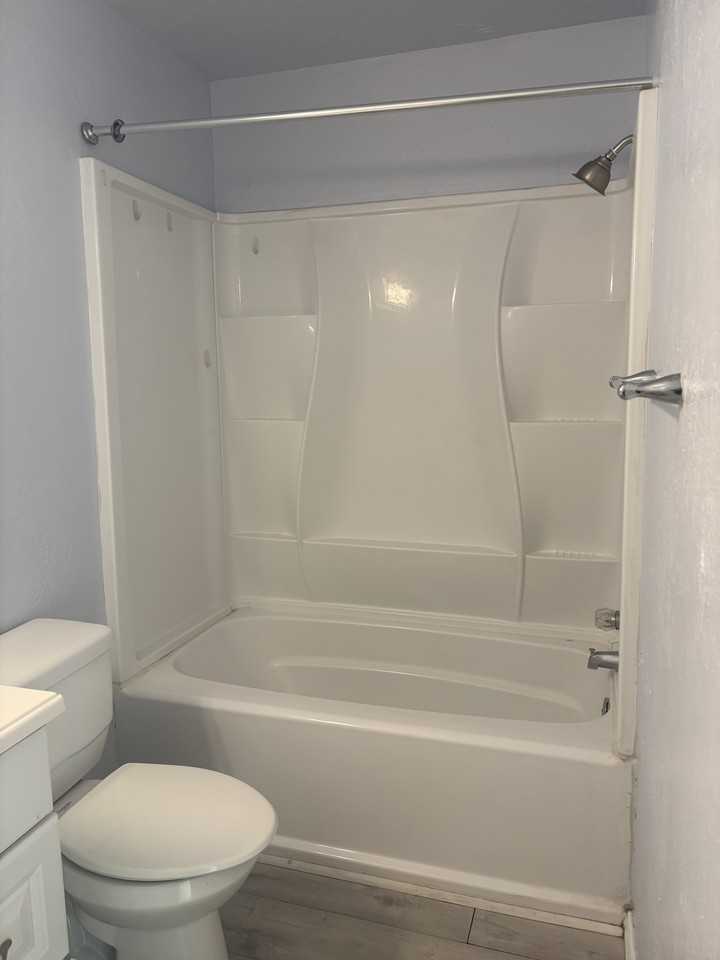 3921 5th St Nw #D - Photo 4 of 16