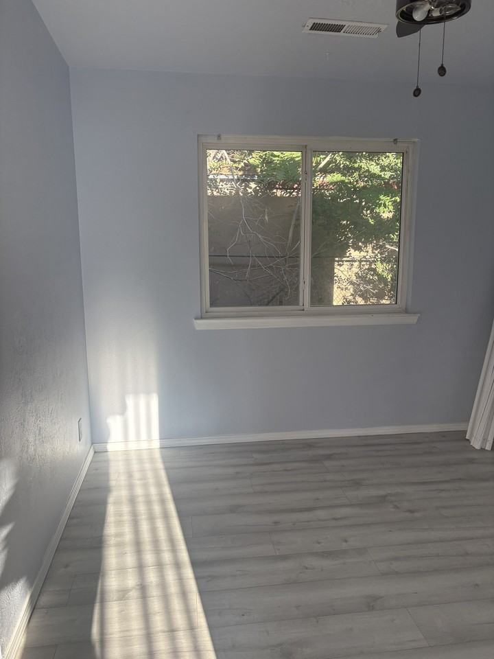 3921 5th St Nw #D - Photo 7 of 16