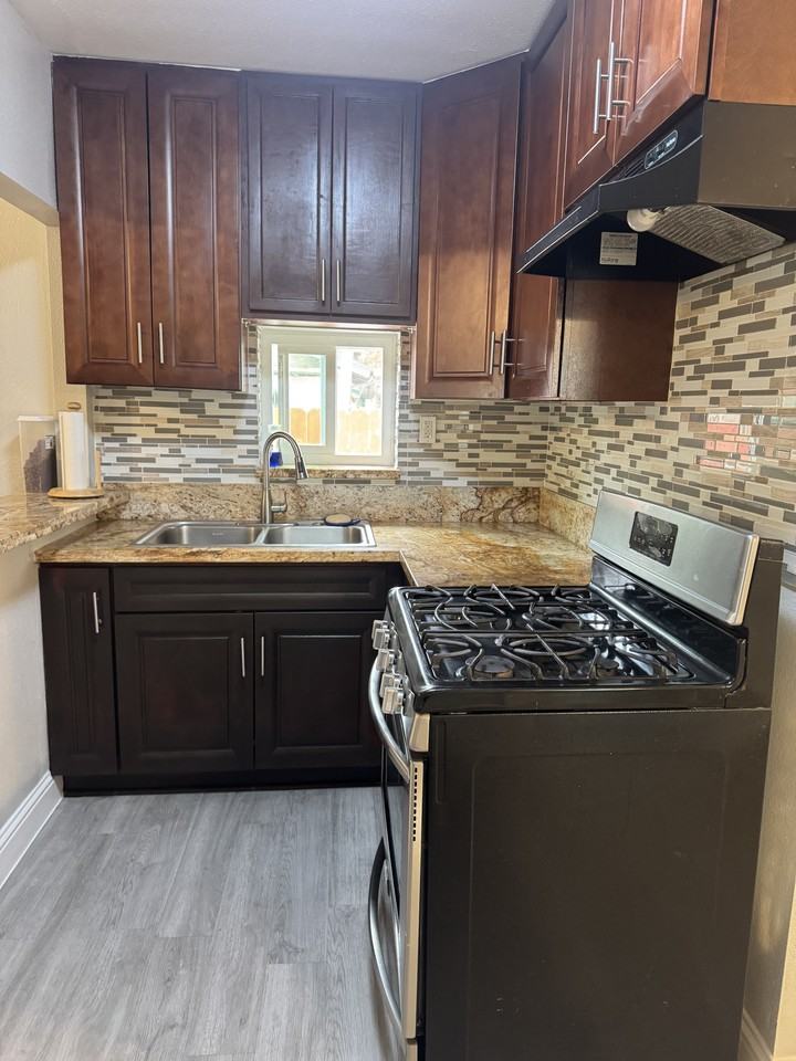 522 South 8th Street #1 - Photo 4 of 14