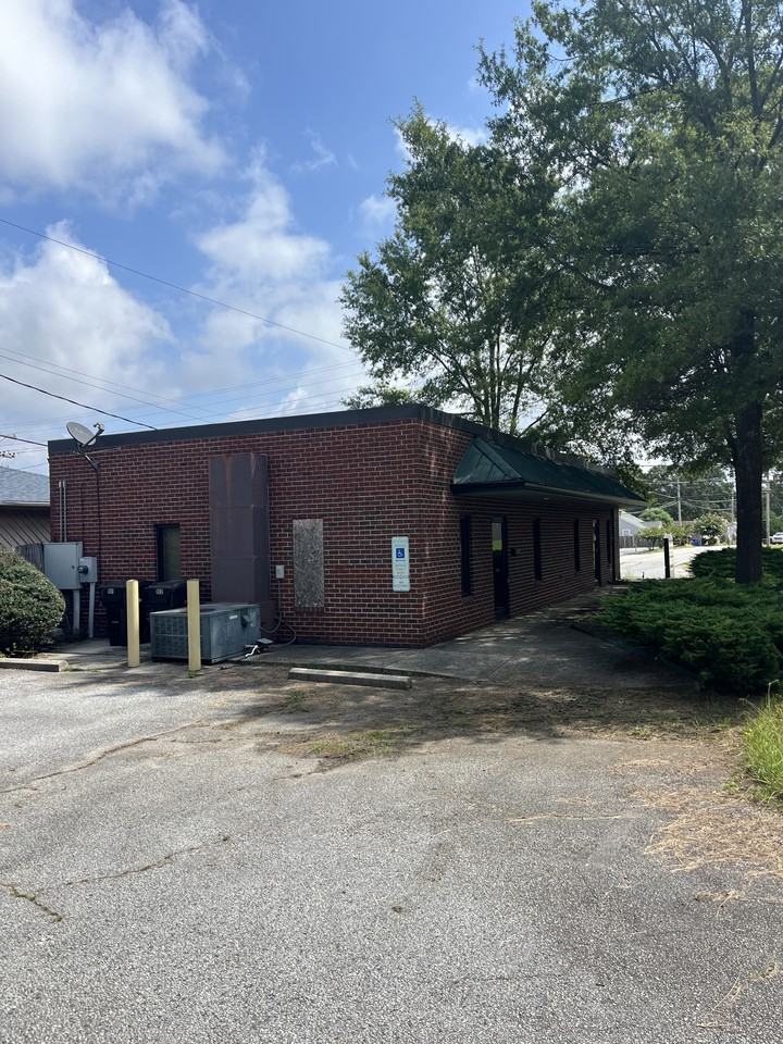 2312 South Main Street #101 - Photo 2 of 16