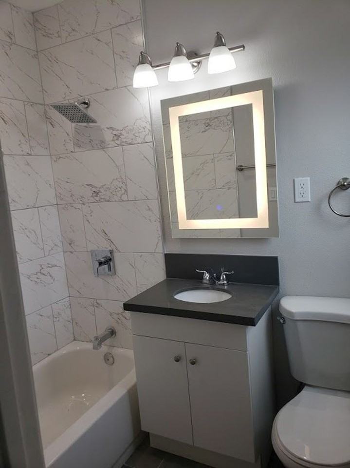 2700 Clarendon - Photo 6 of 6