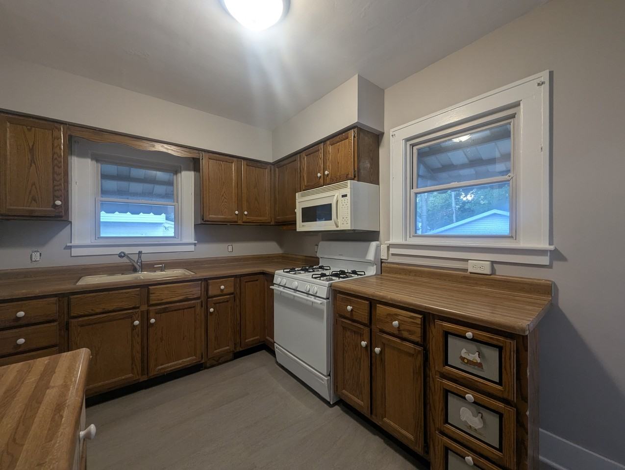 1713 West Church Street #1 - Photo 5 of 13