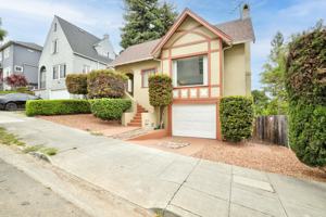 featured image of 733 Grosvenor Place #1