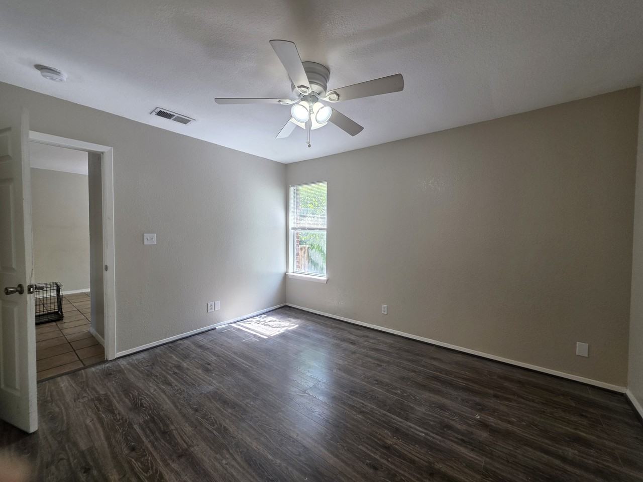 2200 Katy Lane #D - Photo 3 of 20